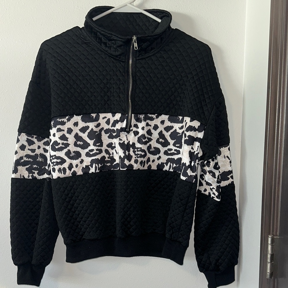 SHEIN Black and White Quilted Jacket